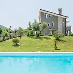 Serandra Luxury