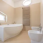 Serandra Luxury